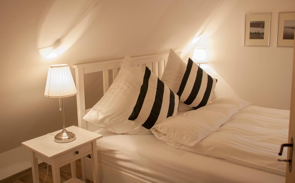 Ilmhaus Villa Pforring Rum bild